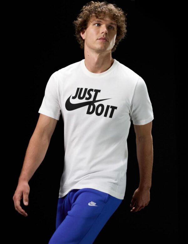 Chollo Camiseta de Hombre NIKE M NSW Just Do It Swoosh