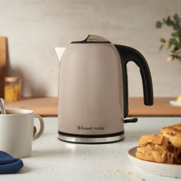 ¡Chollo! Hervidor Eléctrico Russell Hobbs 1,7L Moca