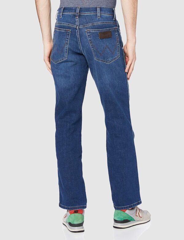 ¡Chollo! Pantalones Wrangler Texas para Hombre