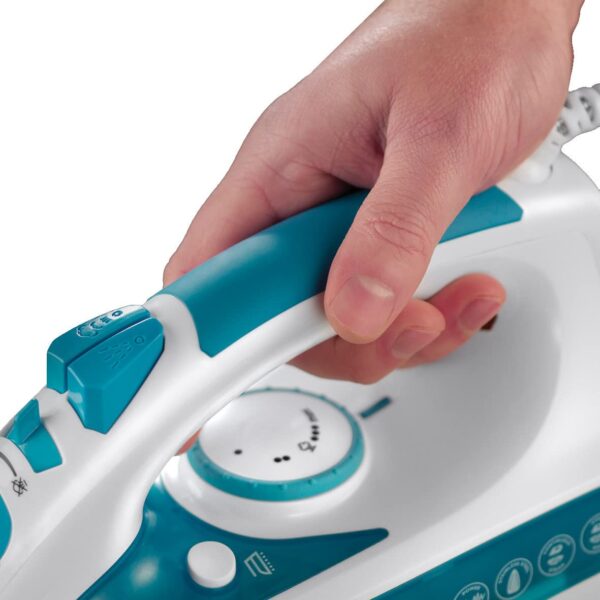 ¡Chollo! Plancha de vapor Russell Hobbs 2600 W