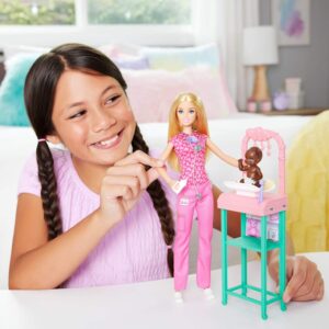 ¡Descuento! Barbie Pediatra con muñeco y accesorios
