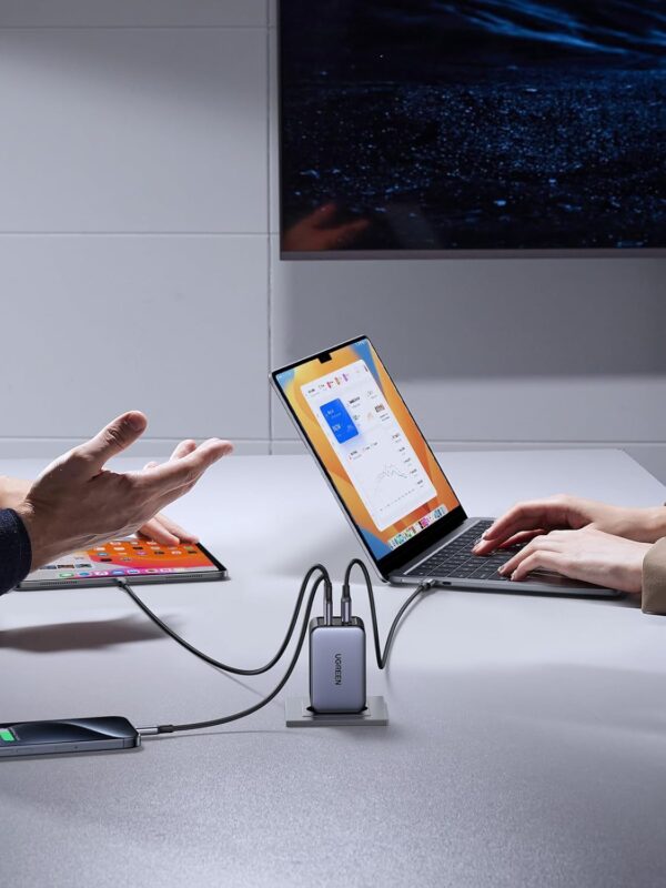 ¡Descuento! Cargador UGREEN Nexode 65W 3x USB-C